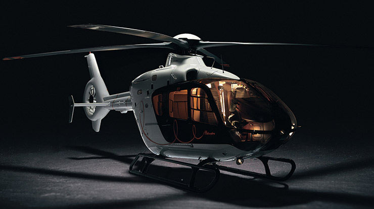Современный частный вертолёт для полётов в любое время