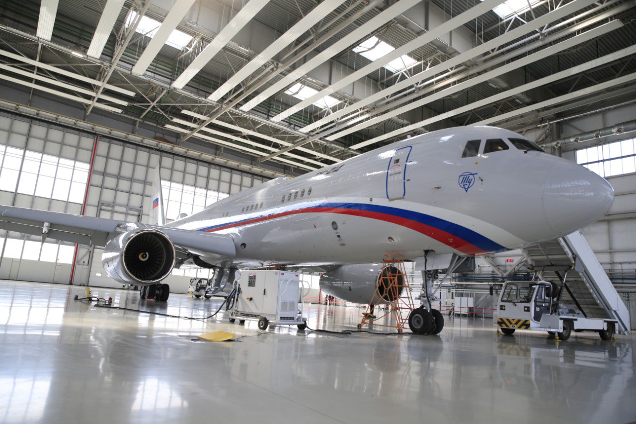 Новые Ту-214 раскупаются VIP-клиентами